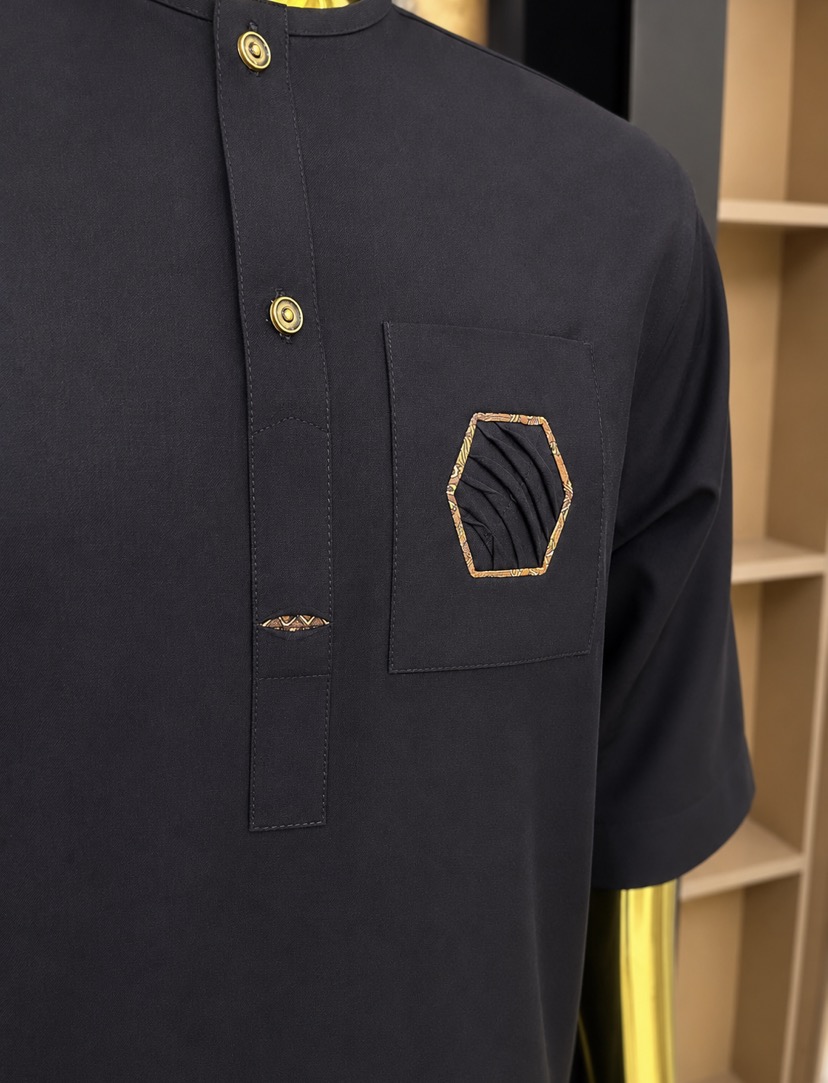 Black kaftan detail